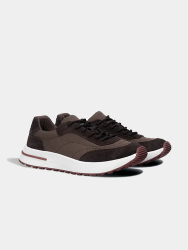 Herren Sneaker mit markanter Sohle 10