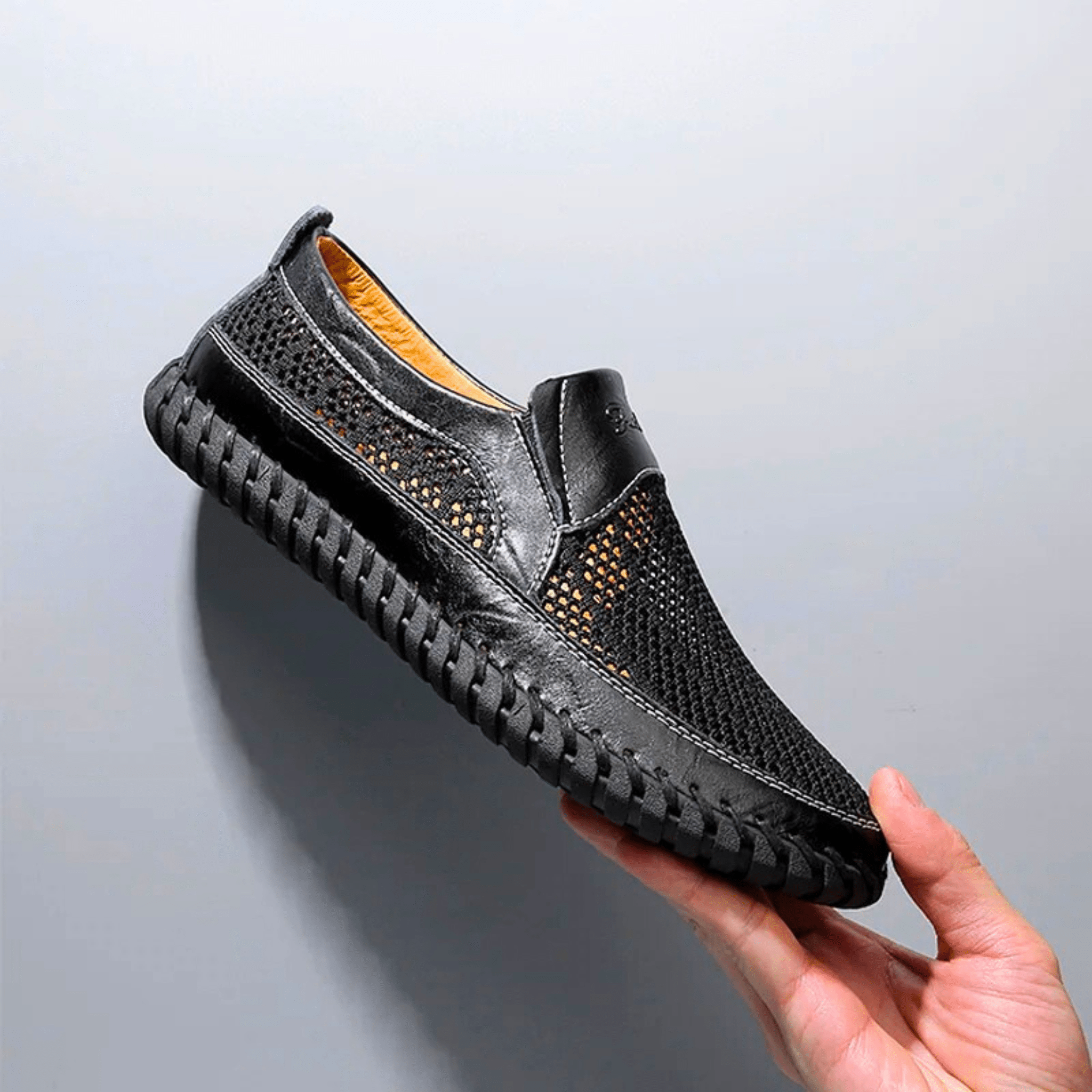 Black slip-on casual shoes